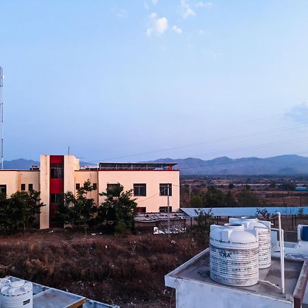 Bhavya Homestay Garudeshwar Eksteriør bilde